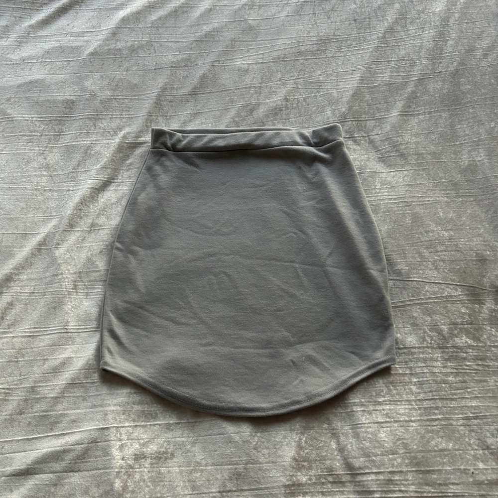 Missguided+ Charcoal Mini Skirt